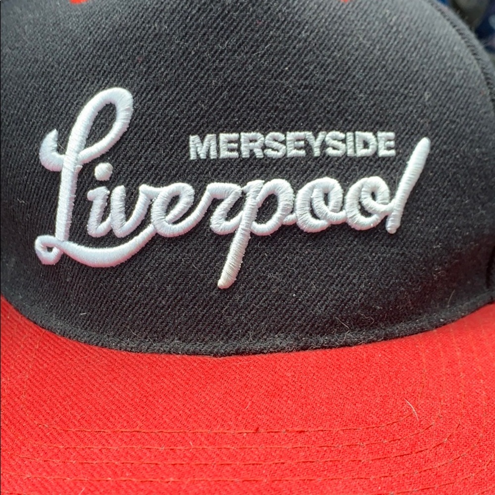 Meet your Posher, Grinsted